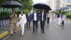 <b>西安外事学院校友总商会会长办公会在西安高新技师学院召开</b>