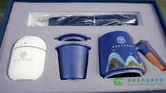 <b>春风化雨润桃李 硕果累累颂师恩 | 西安高新技师学院为教职员工发放教师节礼品</b>